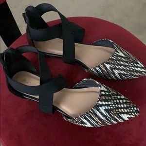 Flat shoes like new